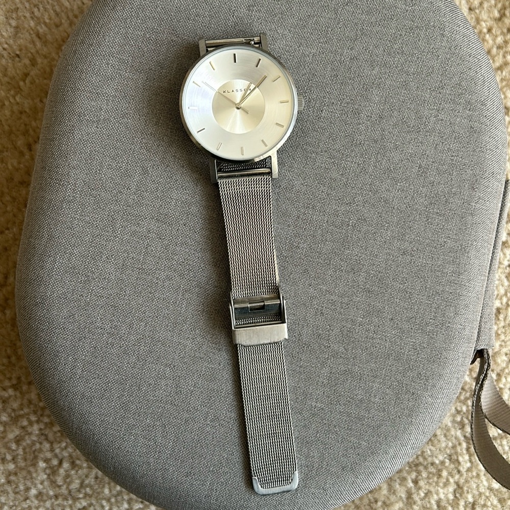 Klasse14 silver watch